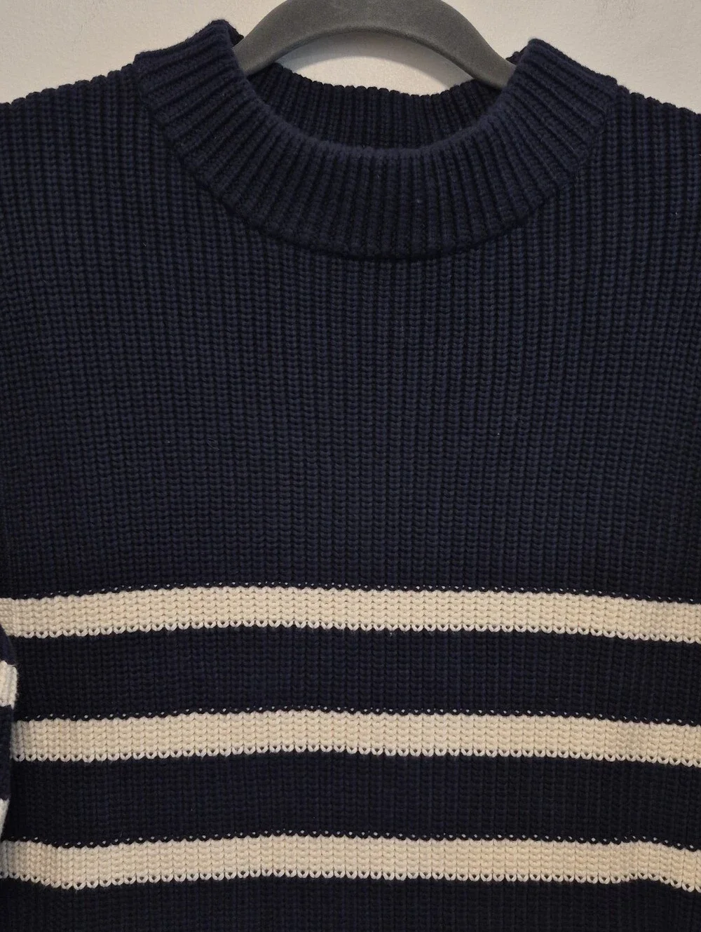 Banana Republic Fisherman Sweater Navy Striped Organic Cotton Men's Sz Small EUC
